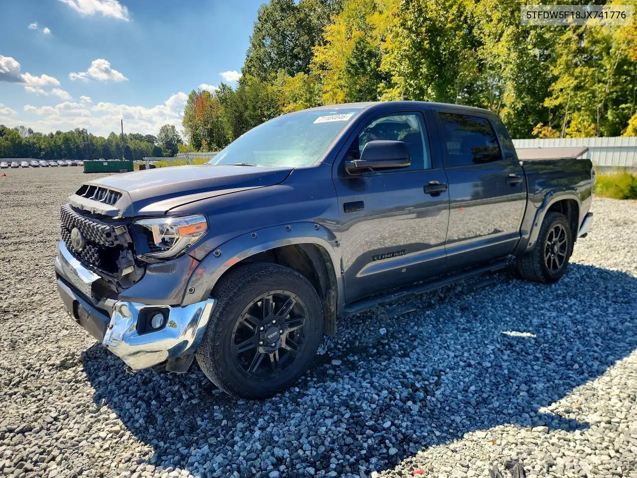 TOYOTA TUNDRA 2018, VIN 5TFDW5F18JX741776