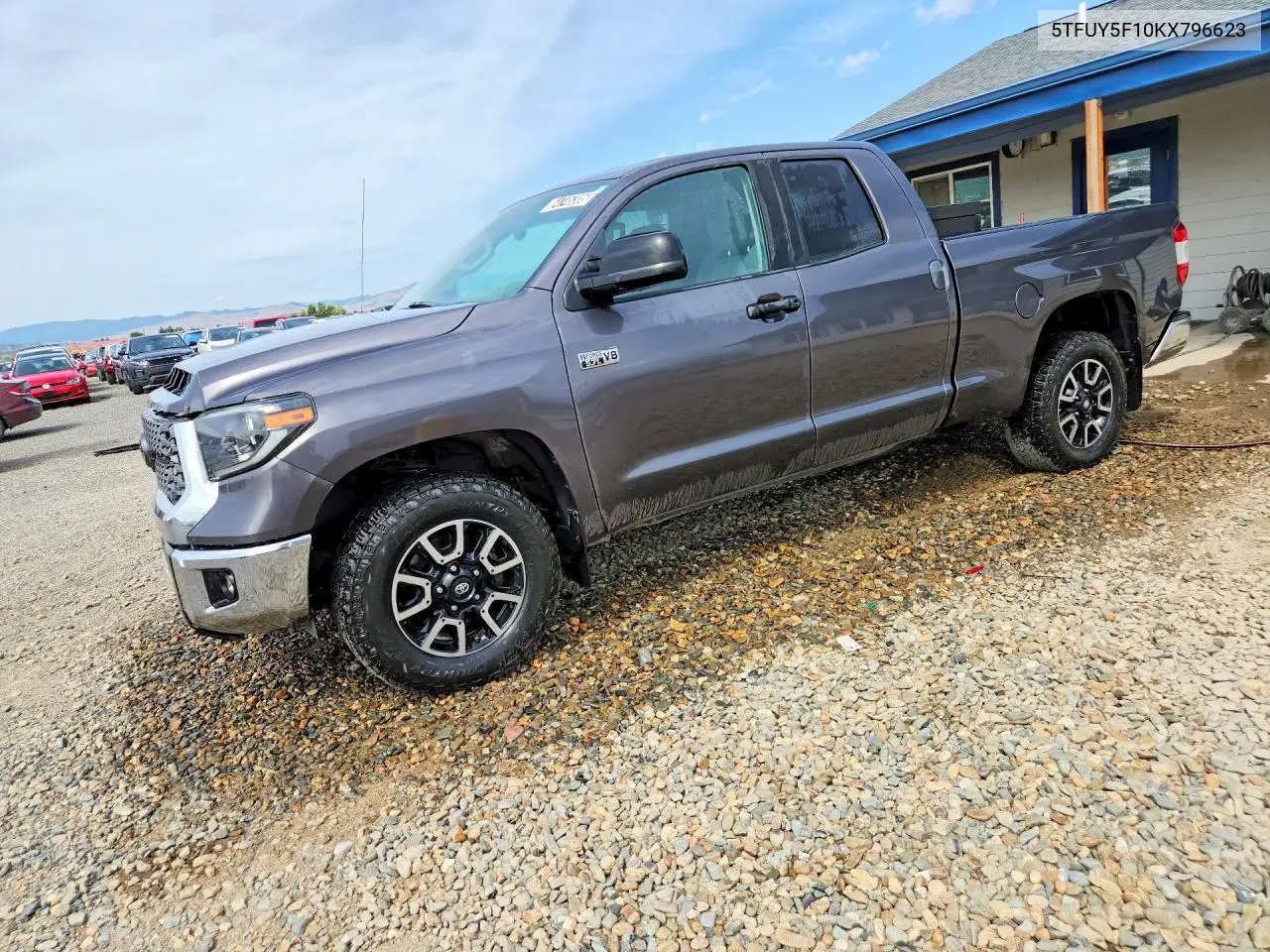 TOYOTA TUNDRA 2019, VIN 5TFUY5F10KX796623