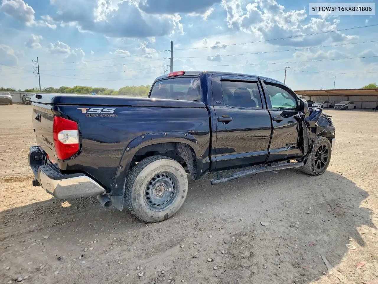 2019 TOYOTA TUNDRA VIN 5TFDW5F16KX821806 — фото 3