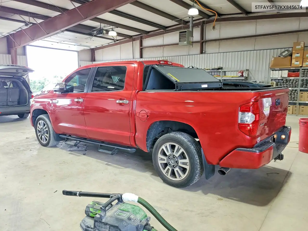 2019 TOYOTA TUNDRA VIN 5TFAY5F17KX845674 — фото 2