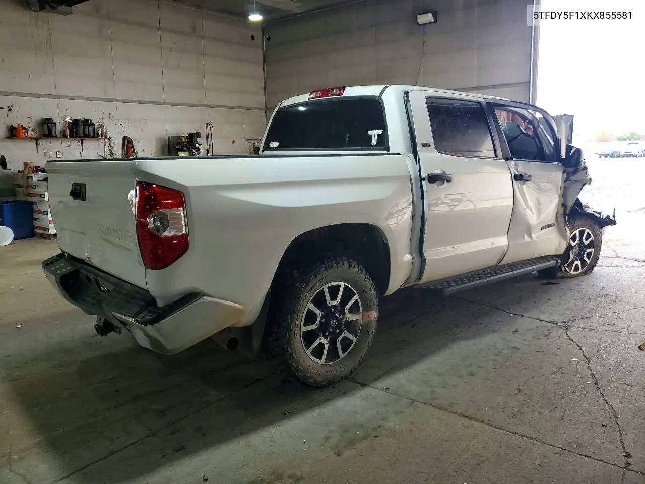2019 TOYOTA TUNDRA VIN 5TFDY5F1XKX855581 — фото 3