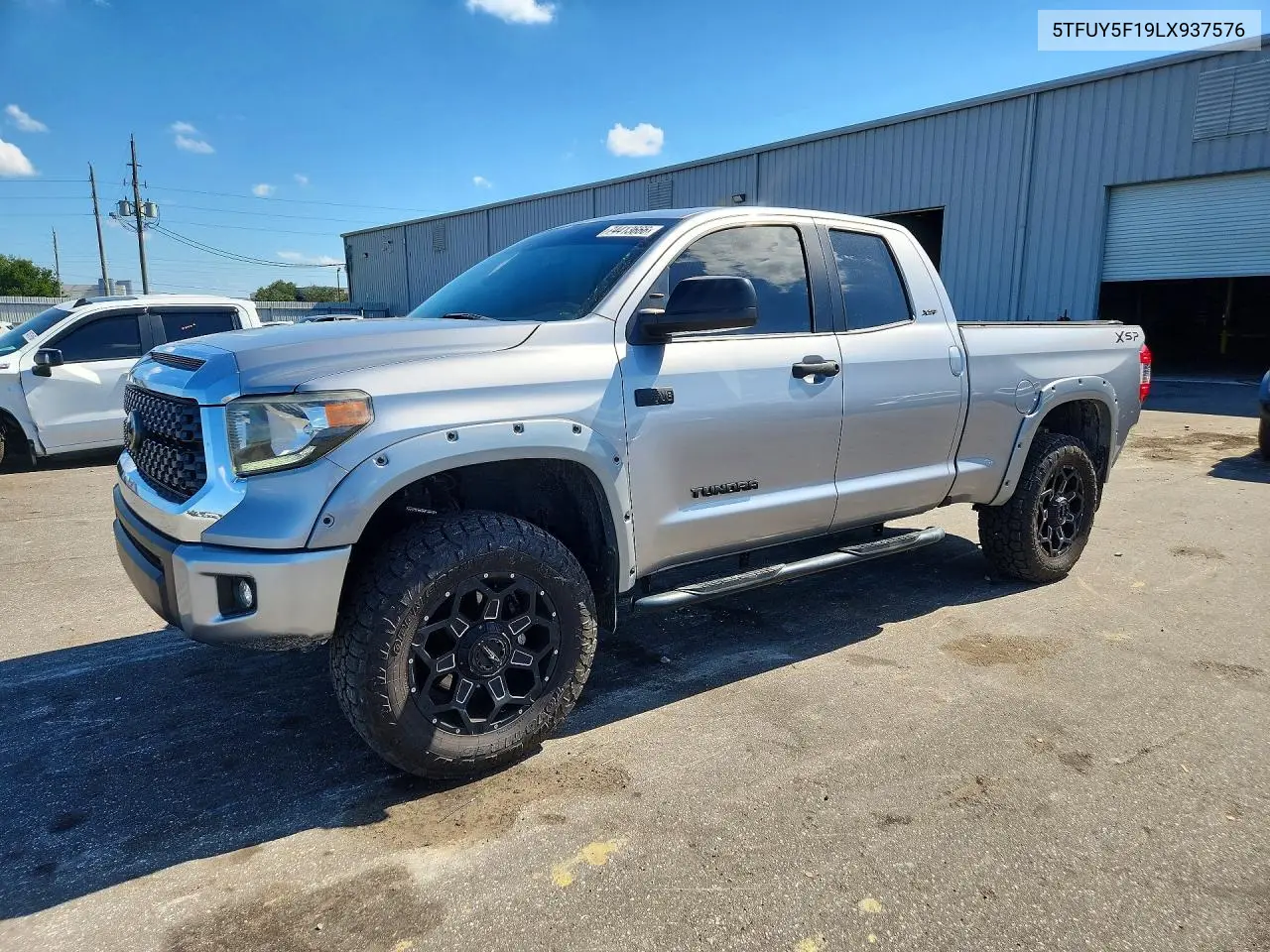 TOYOTA TUNDRA 2020, VIN 5TFUY5F19LX937576