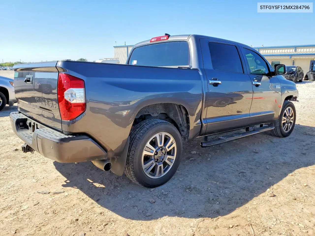 2021 TOYOTA TUNDRA VIN 5TFGY5F12MX284796 — фото 3