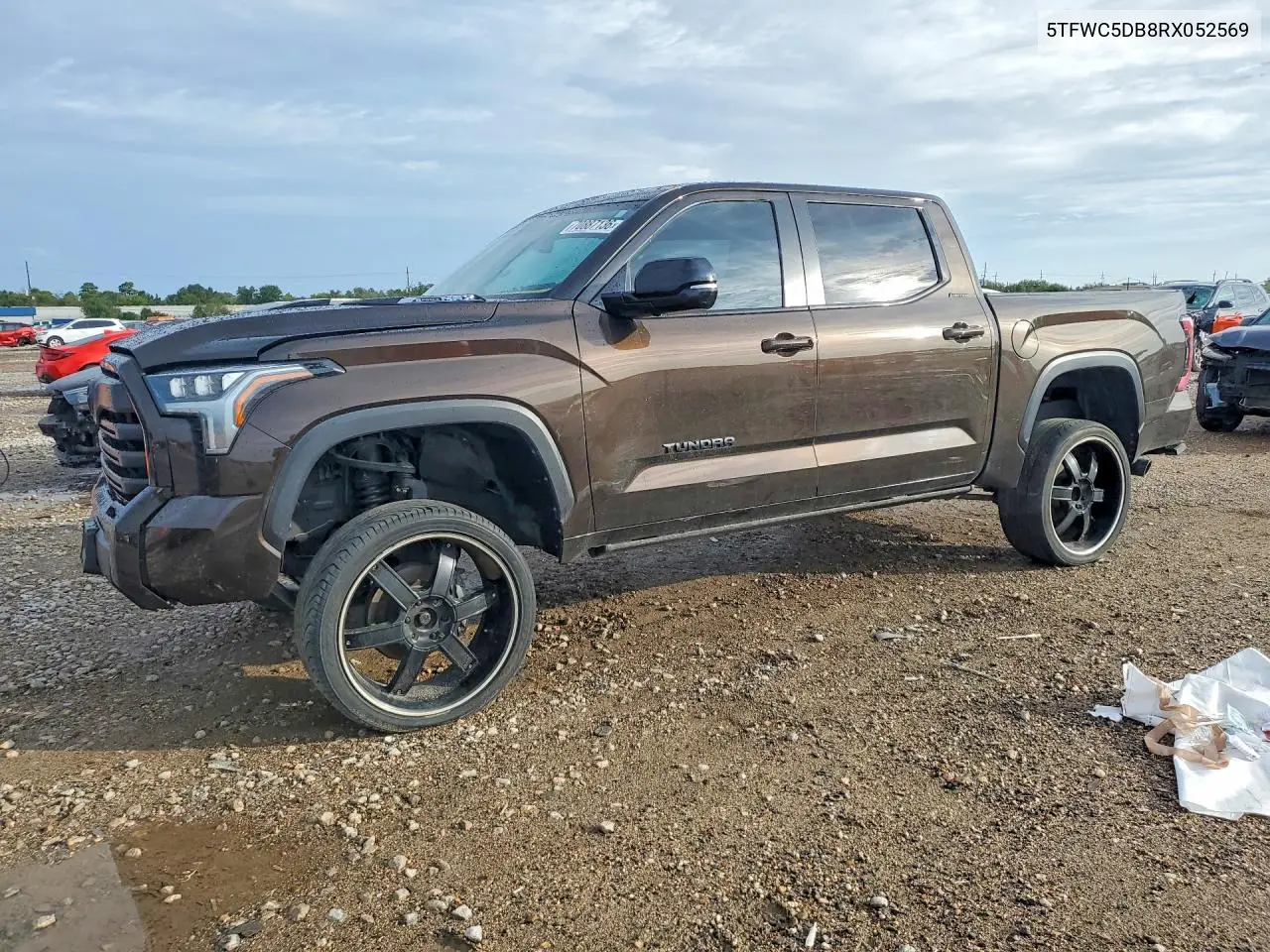 TOYOTA TUNDRA 2024, VIN 5TFWC5DB8RX052569