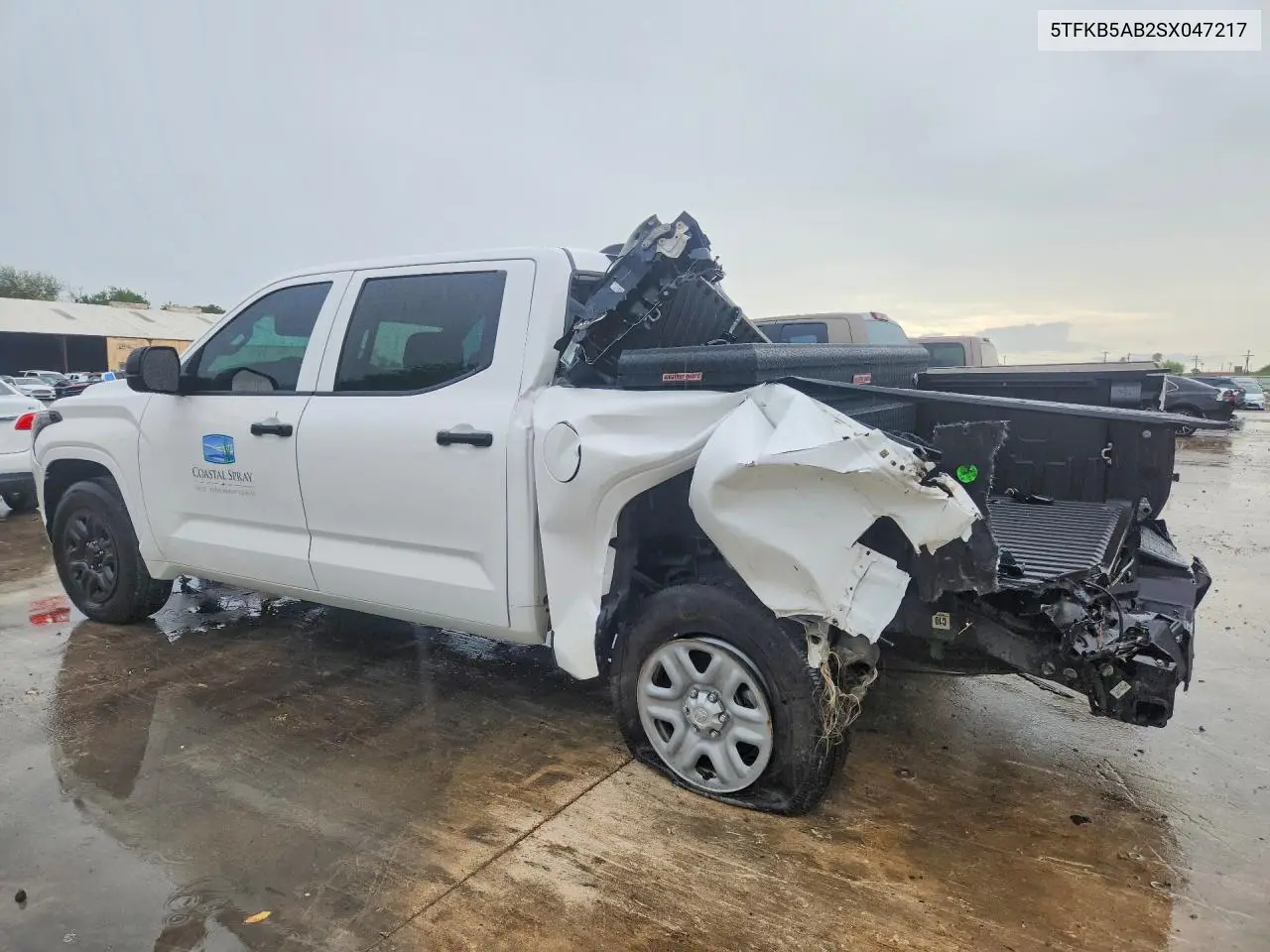 2025 TOYOTA TUNDRA VIN 5TFKB5AB2SX047217 — фото 2