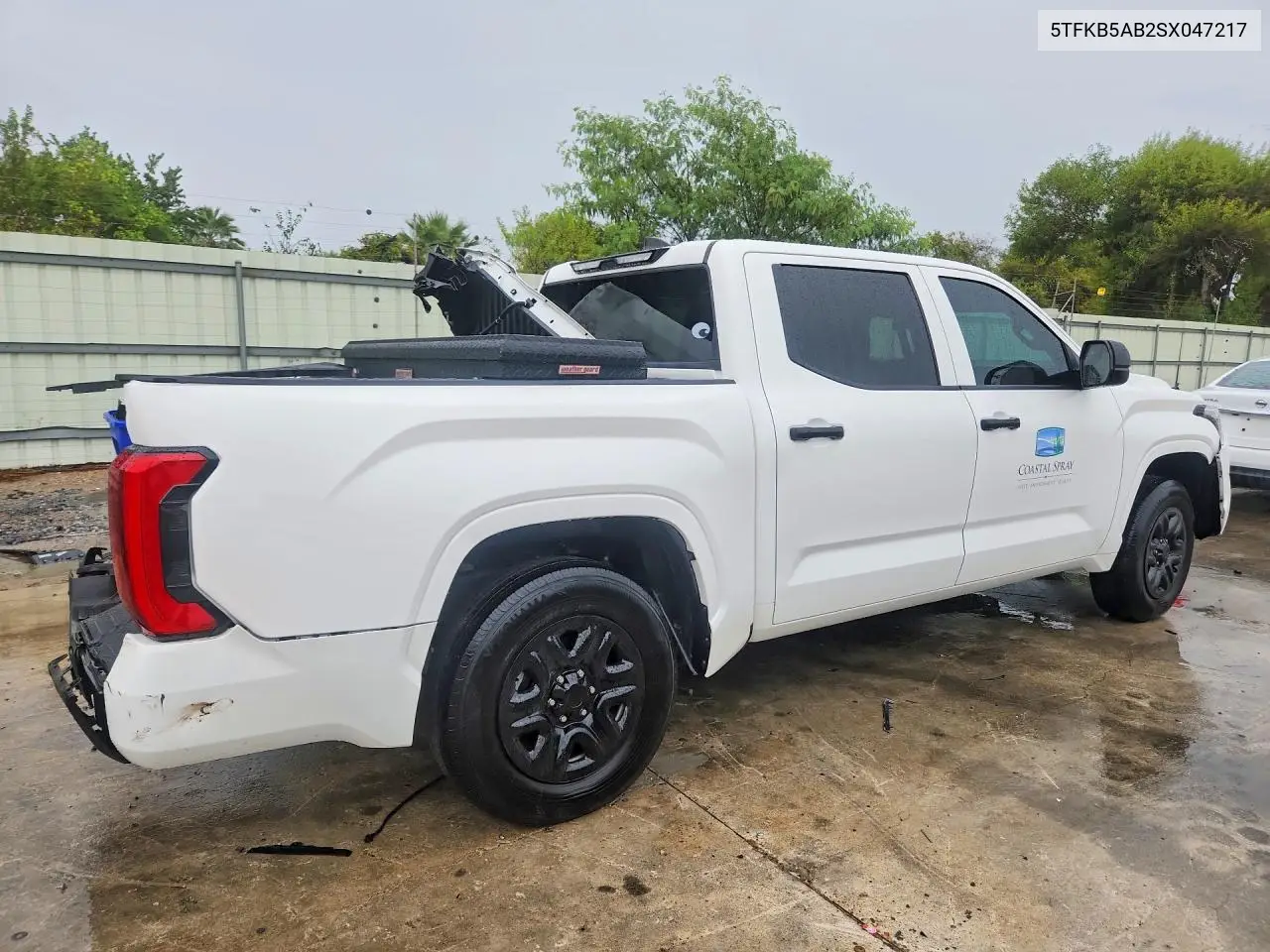 2025 TOYOTA TUNDRA VIN 5TFKB5AB2SX047217 — фото 3