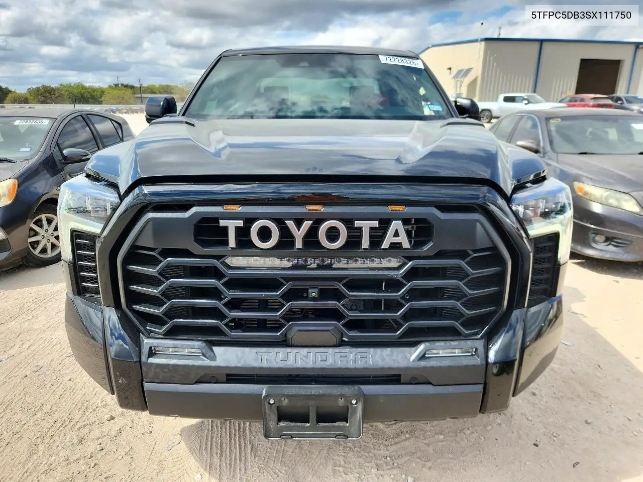 2025 TOYOTA TUNDRA VIN 5TFPC5DB3SX111750 — фото 5