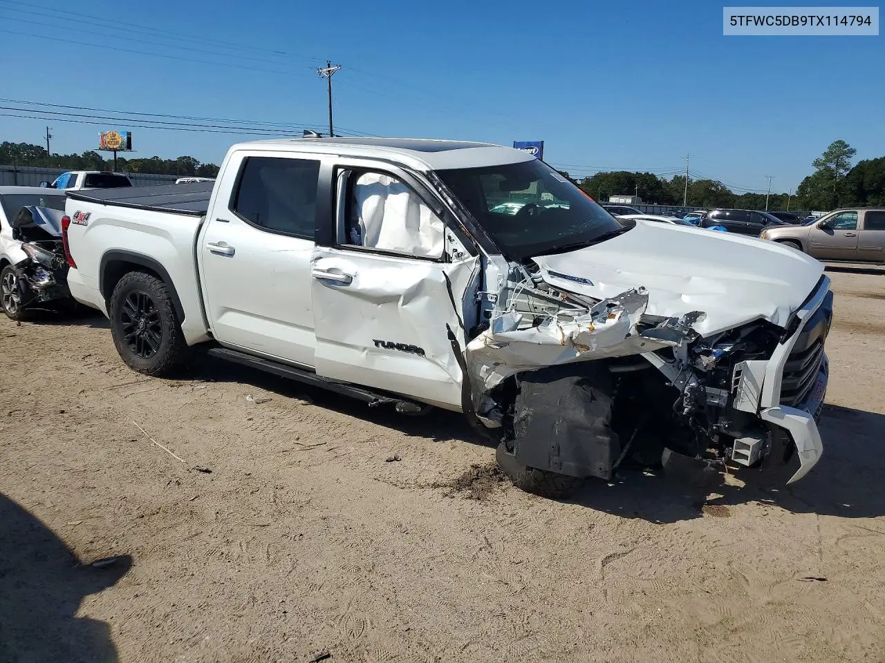 2026 TOYOTA TUNDRA VIN 5TFWC5DB9TX114794 — фото 4