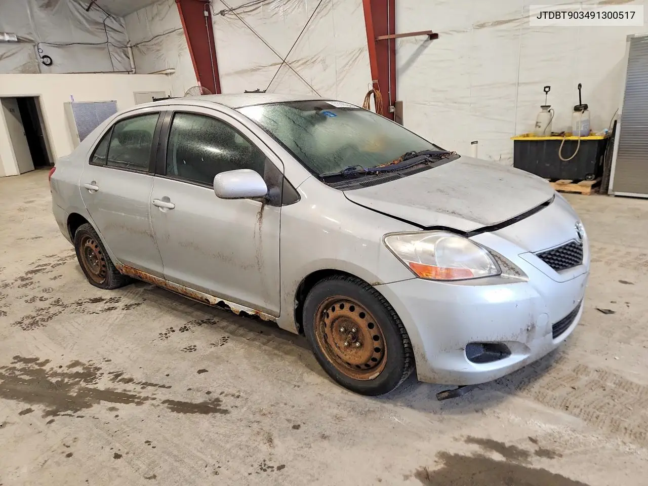 2009 TOYOTA YARIS VIN JTDBT903491300517 — фото 4