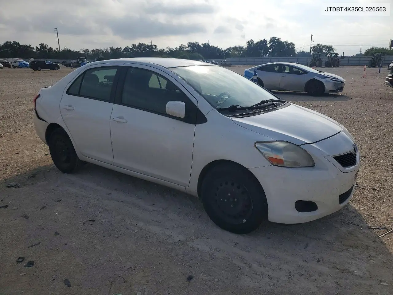 2012 TOYOTA YARIS VIN JTDBT4K35CL026563 — фото 4