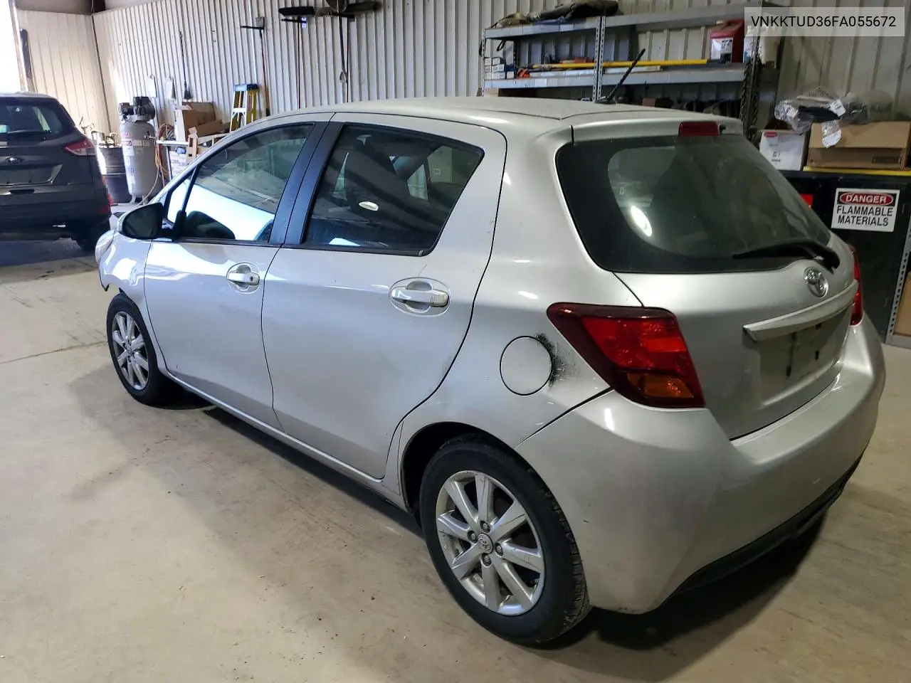 2015 TOYOTA YARIS VIN VNKKTUD36FA055672 — фото 2