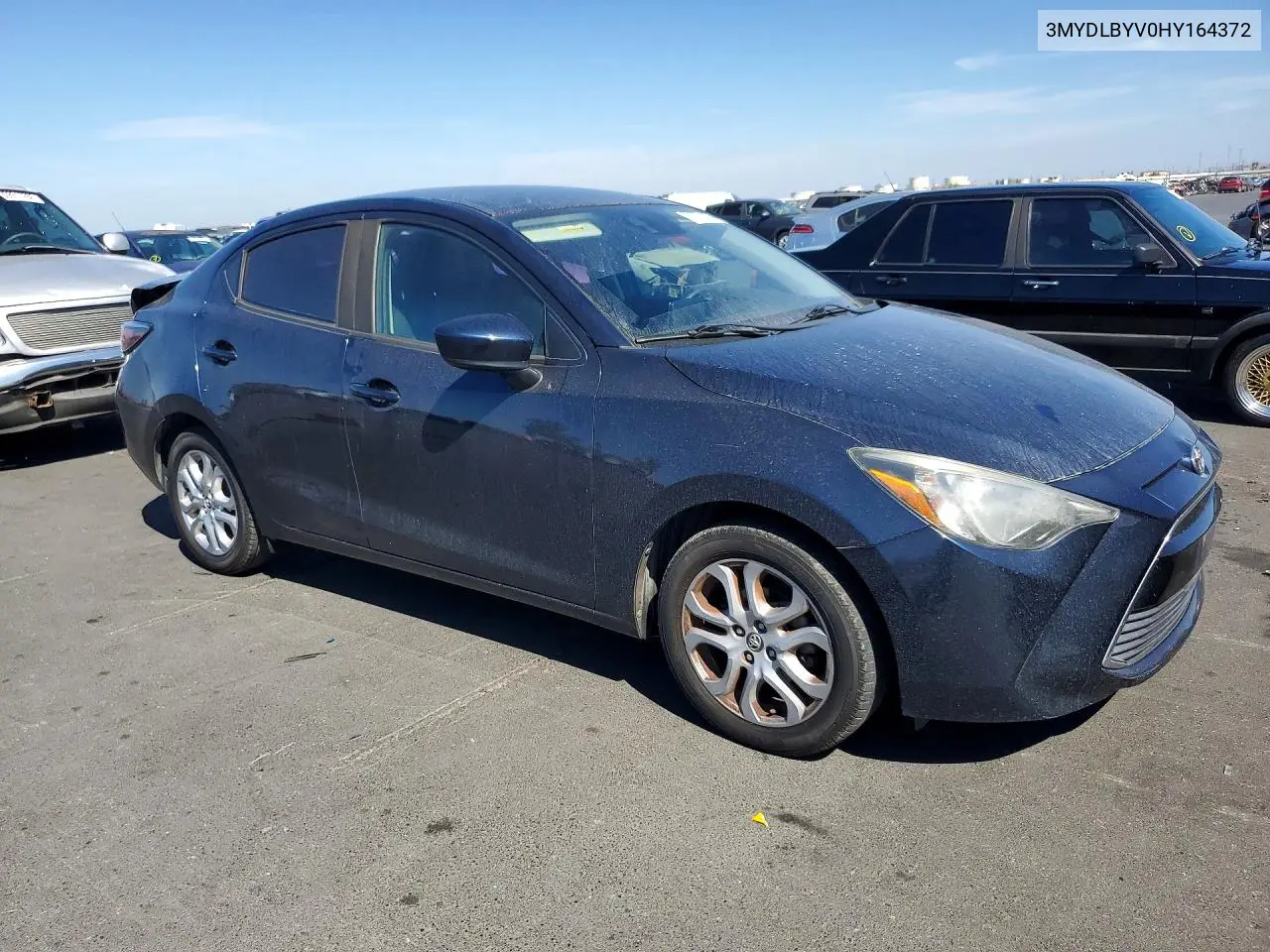 2017 TOYOTA YARIS VIN 3MYDLBYV0HY164372 — фото 4