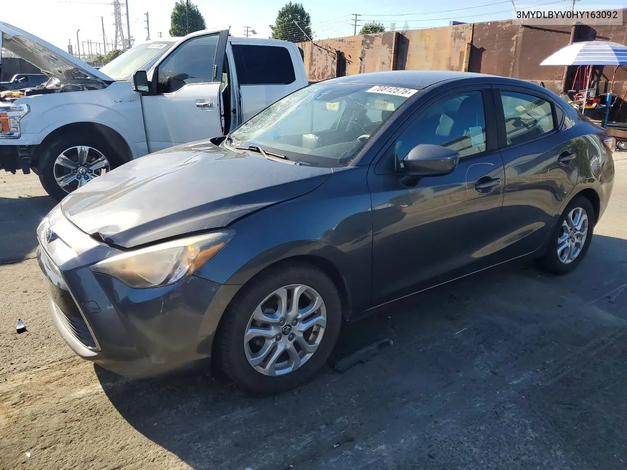 TOYOTA YARIS 2017, VIN 3MYDLBYV0HY163092