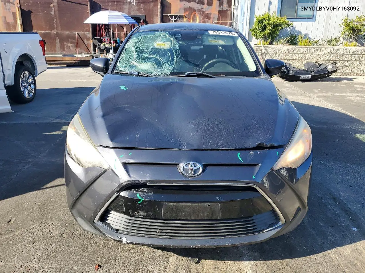 2017 TOYOTA YARIS VIN 3MYDLBYV0HY163092 — фото 5