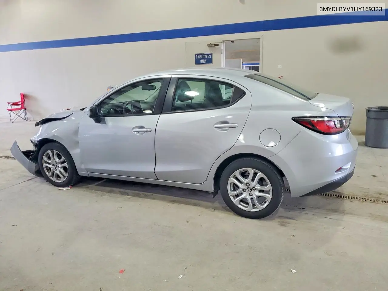 2017 TOYOTA YARIS VIN 3MYDLBYV1HY169323 — фото 2
