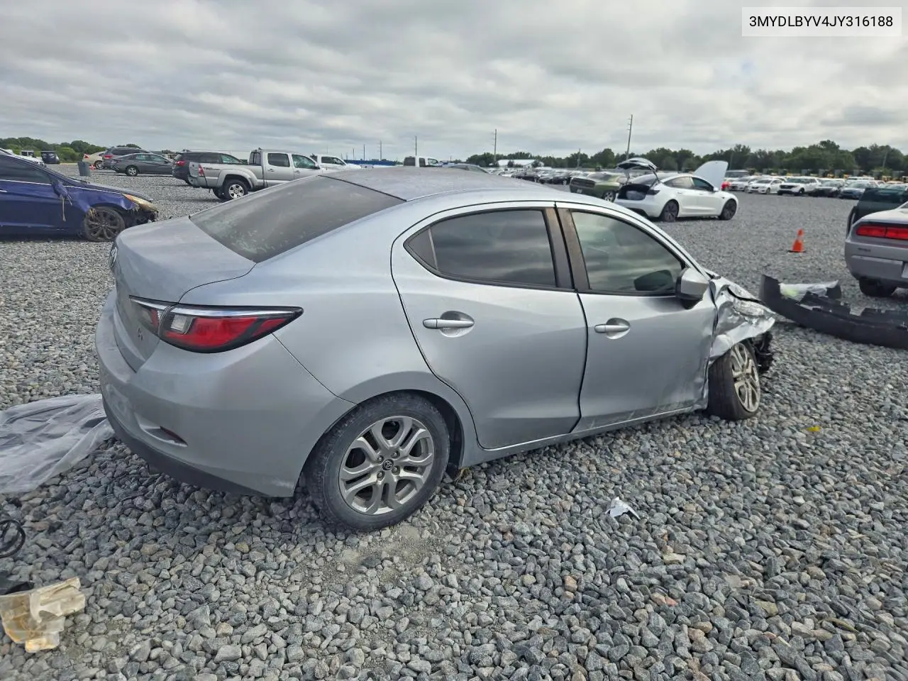 2018 TOYOTA YARIS VIN 3MYDLBYV4JY316188 — фото 3