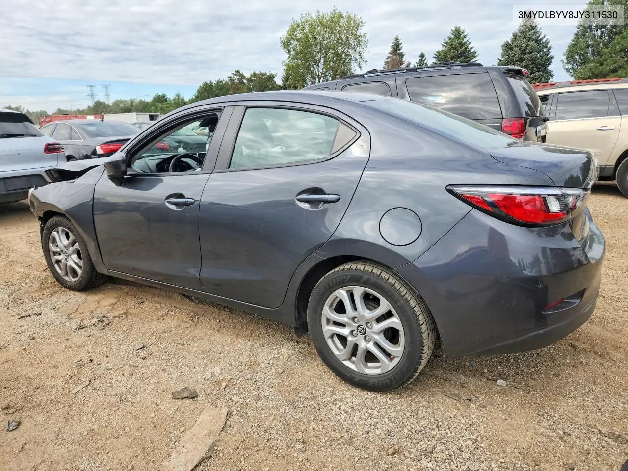 2018 TOYOTA YARIS VIN 3MYDLBYV8JY311530 — фото 2