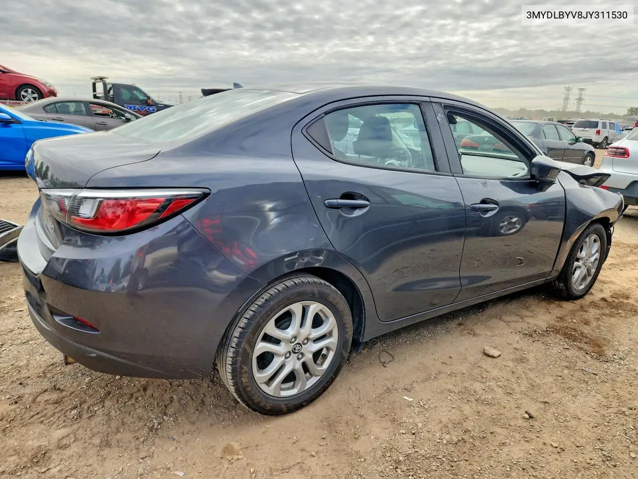 2018 TOYOTA YARIS VIN 3MYDLBYV8JY311530 — фото 3