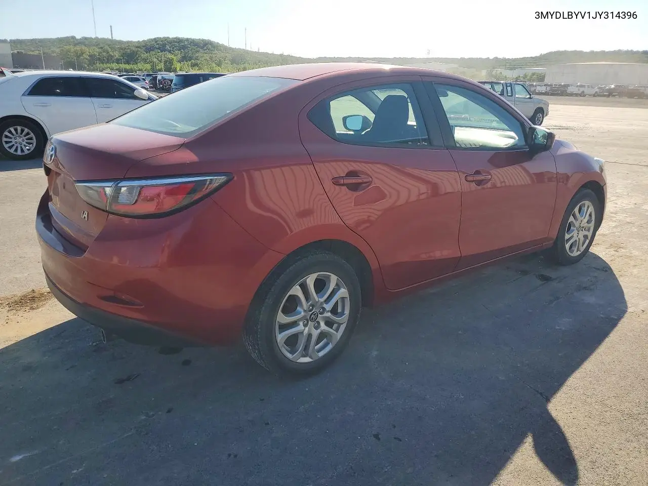 2018 TOYOTA YARIS VIN 3MYDLBYV1JY314396 — фото 3