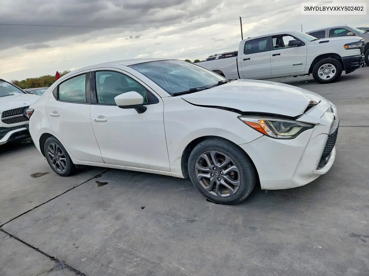 2019 TOYOTA YARIS VIN 3MYDLBYVXKY502402 — фото 4