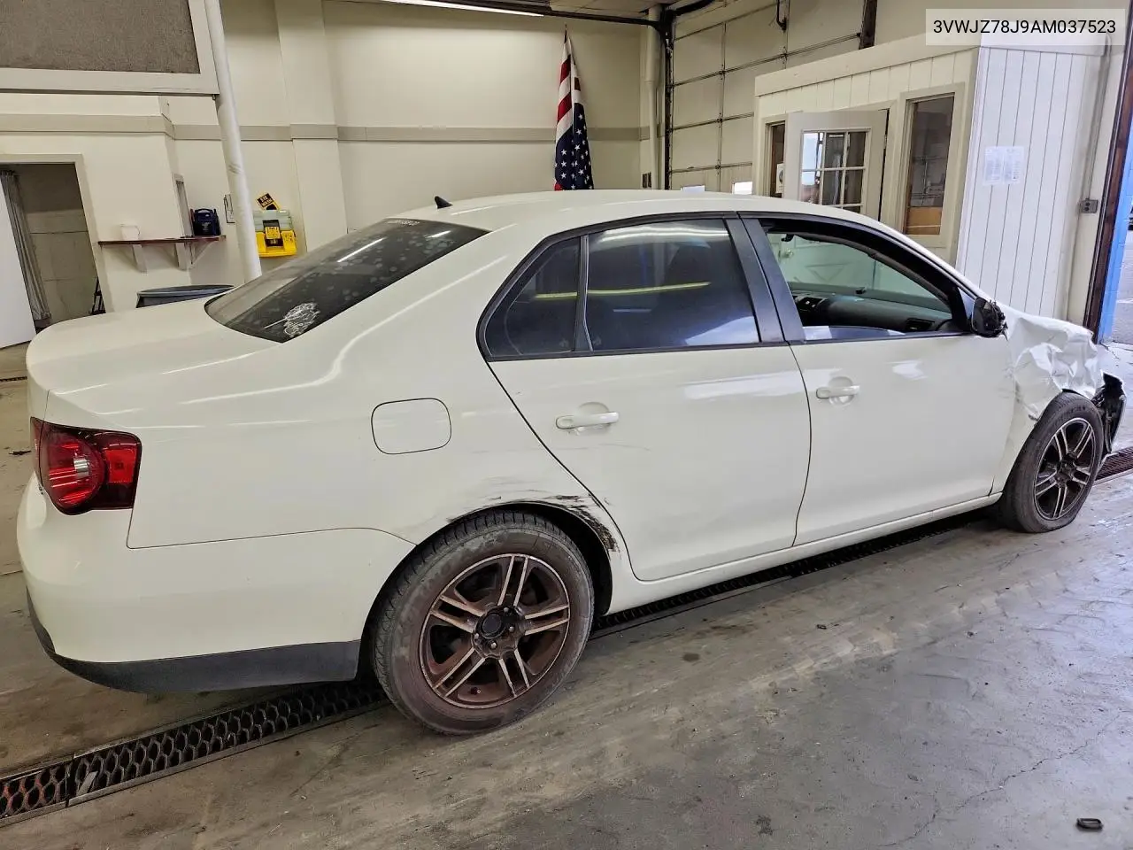 2010 VOLKSWAGEN JETTA VIN 3VWJZ7AJ9AM037523 — фото 3