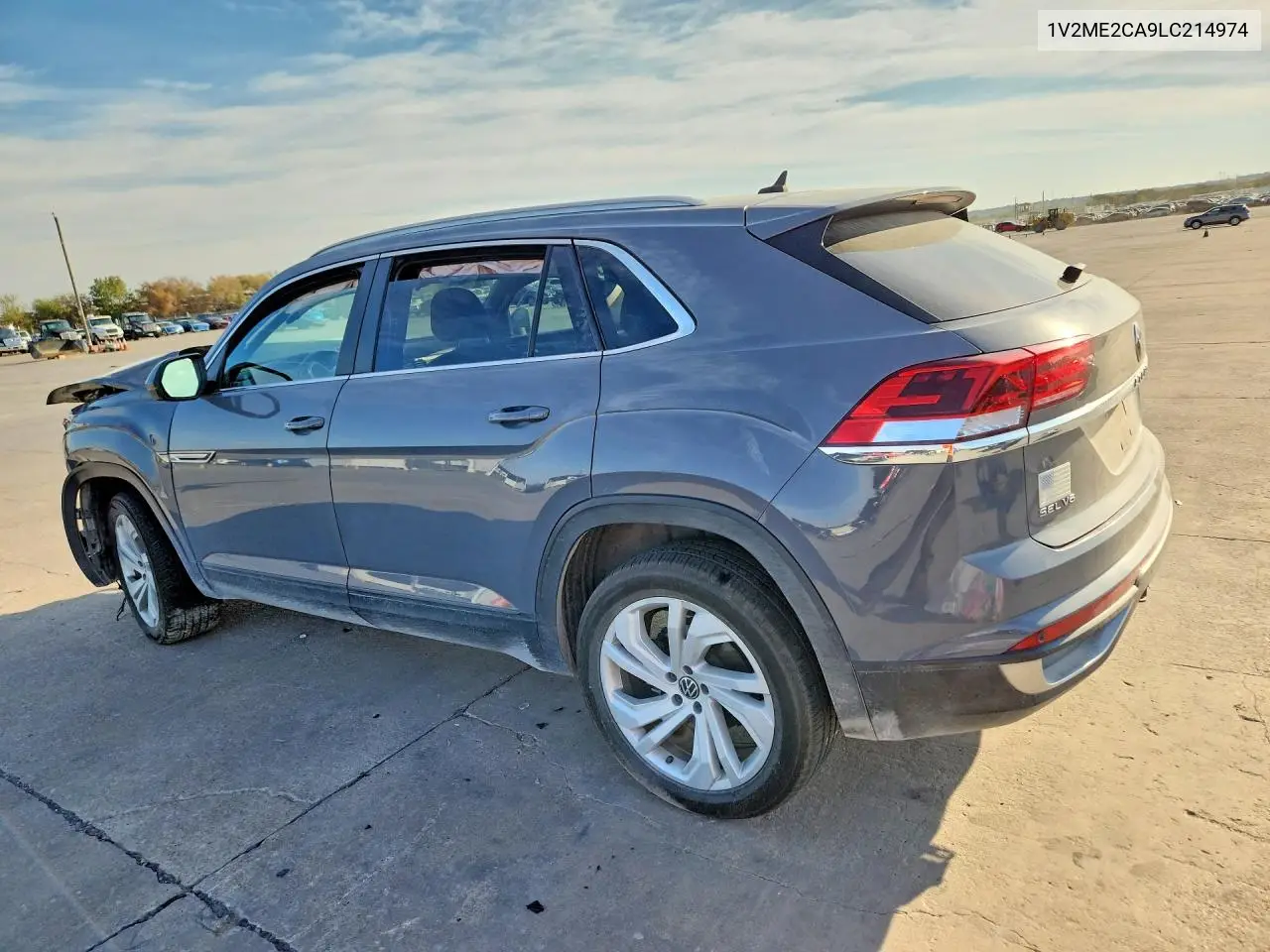 2020 VOLKSWAGEN ATLAS CROSS SPORT VIN 1V2ME2CA9LC214974 — фото 2