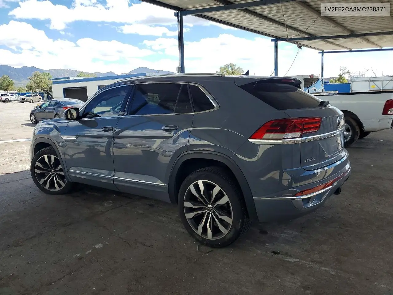 2021 VOLKSWAGEN ATLAS CROSS SPORT VIN 1V2FE2CA8MC238371 — фото 2