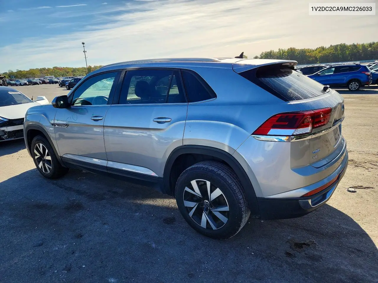 2021 VOLKSWAGEN ATLAS CROSS SPORT VIN 1V2DC2CA9MC226033 — фото 2