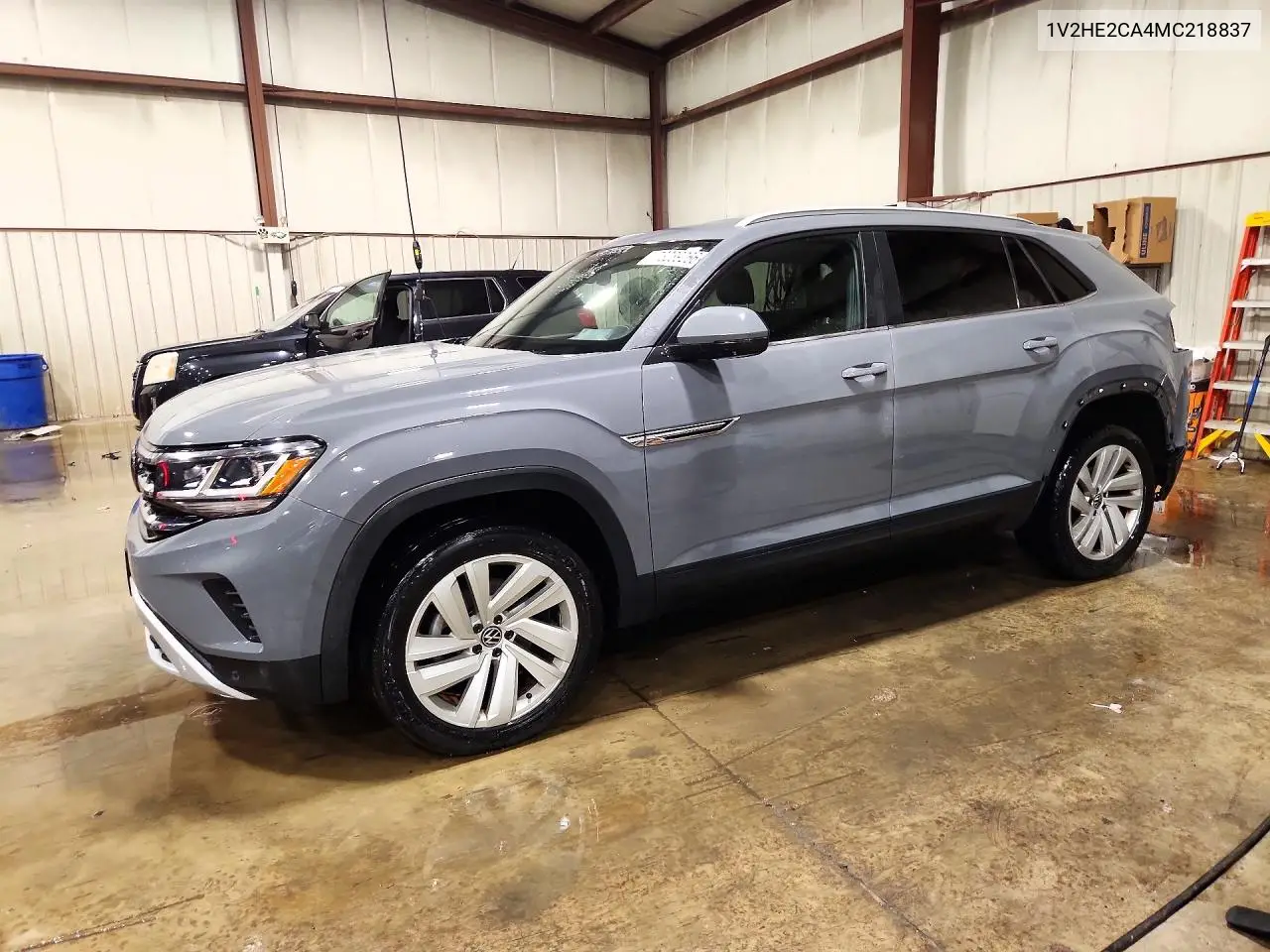 VOLKSWAGEN ATLAS CROSS SPORT 2021, VIN 1V2HE2CA4MC218837