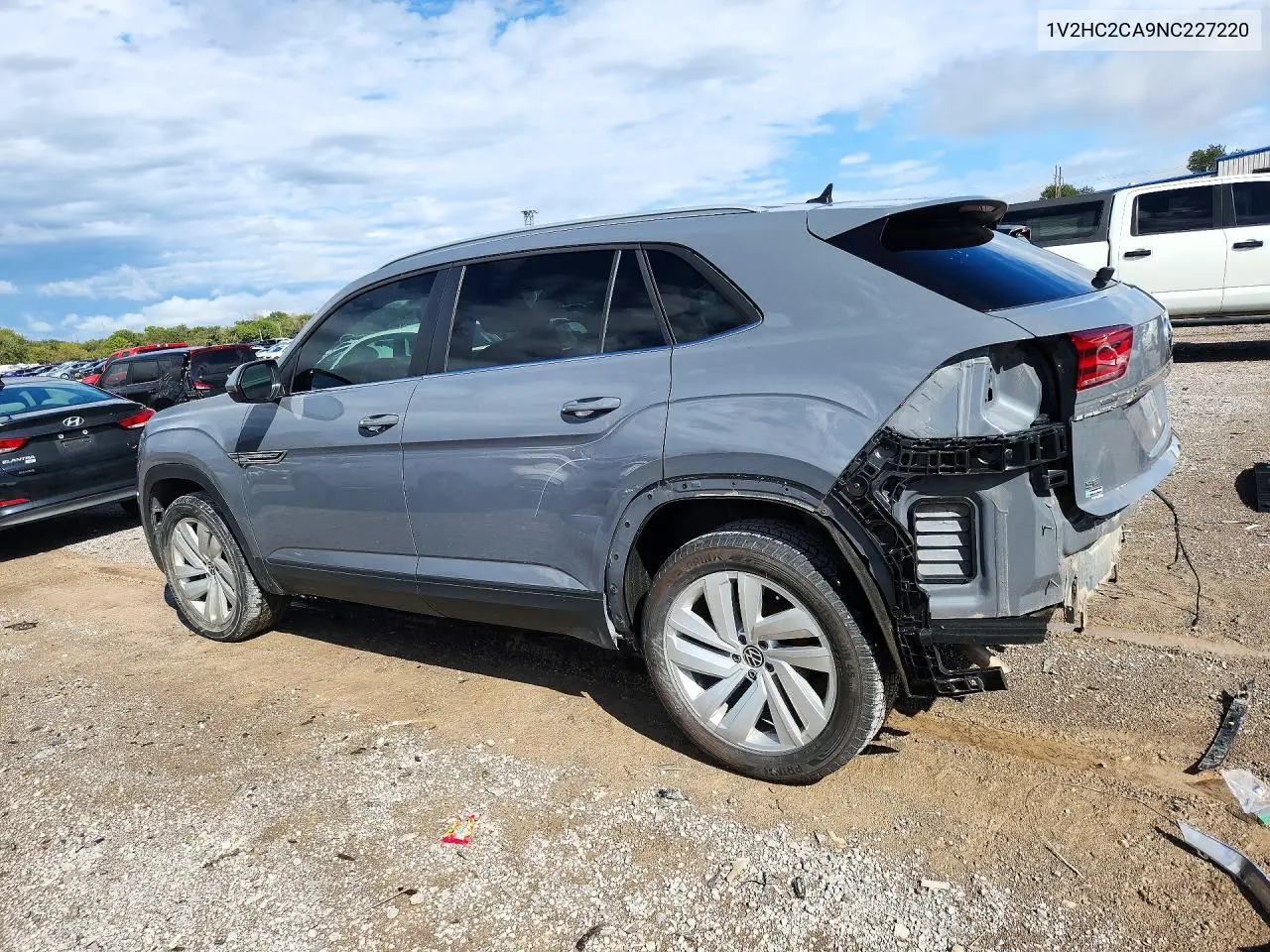 2022 VOLKSWAGEN ATLAS CROSS SPORT VIN 1V2HC2CA9NC227220 — фото 2