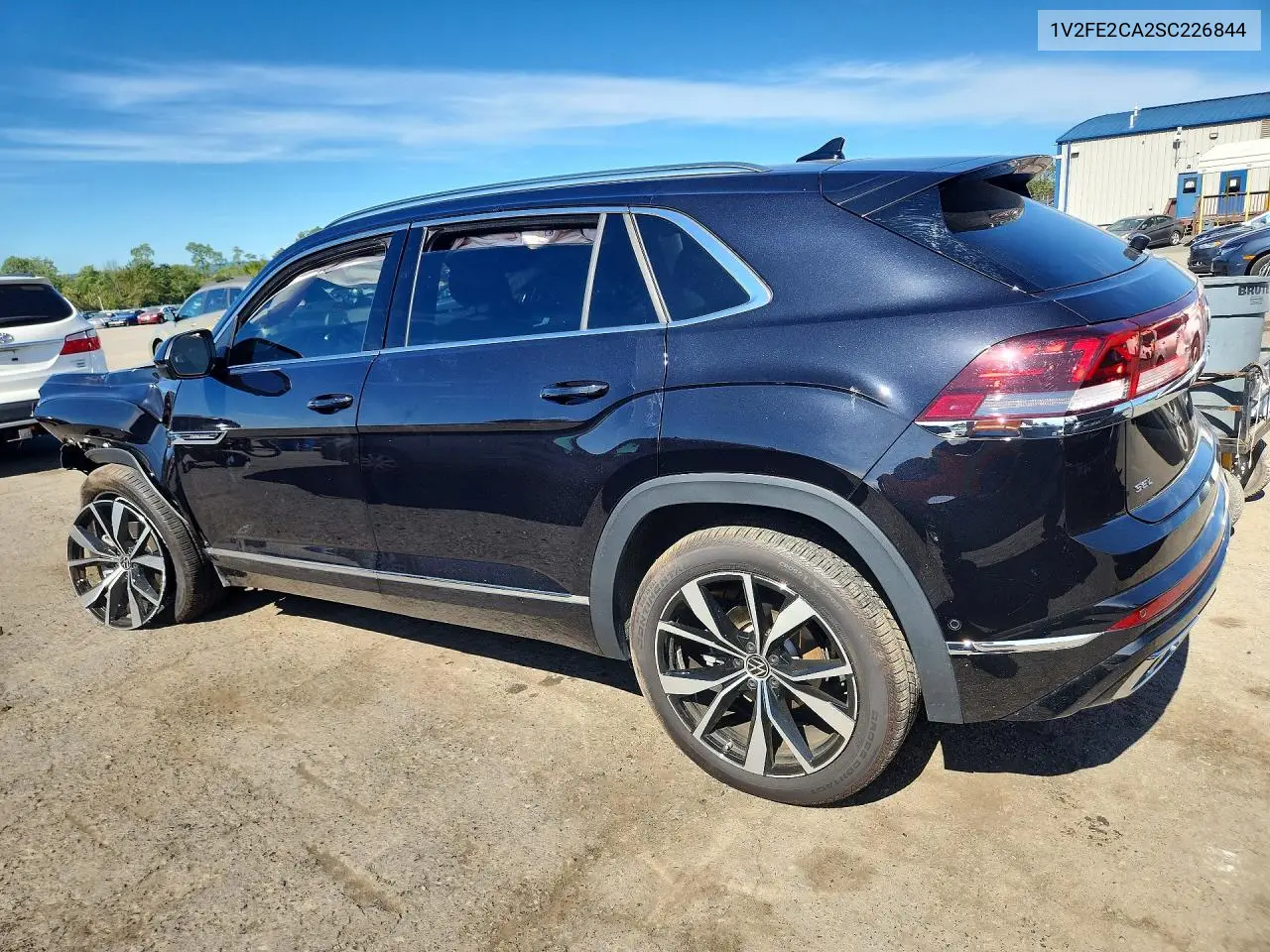 2025 VOLKSWAGEN ATLAS CROSS SPORT VIN 1V2FE2CA2SC226844 — фото 2