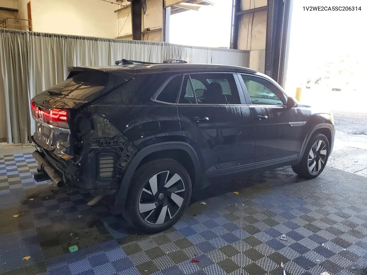 2025 VOLKSWAGEN ATLAS CROSS SPORT VIN 1V2WE2CA5SC206314 — фото 3