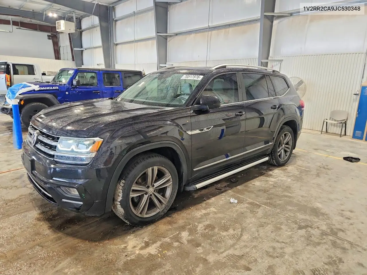 VOLKSWAGEN ATLAS 2018, VIN 1V2RR2CA9JC530348