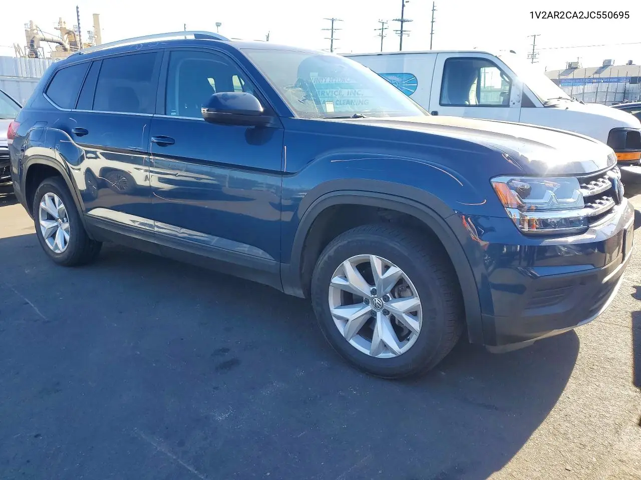 2018 VOLKSWAGEN ATLAS VIN 1V2AR2CA2JC550695 — фото 4