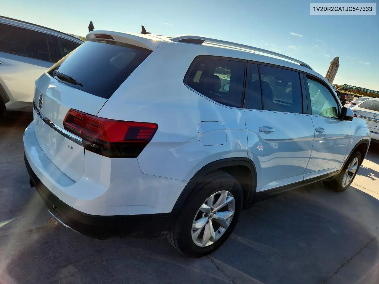 2018 VOLKSWAGEN ATLAS VIN 1V2DR2CA1JC547333 — фото 3