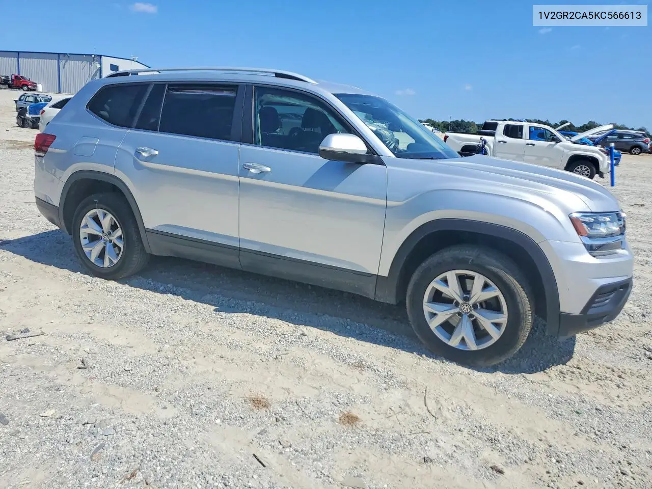 2019 VOLKSWAGEN ATLAS VIN 1V2GR2CA5KC566613 — фото 4