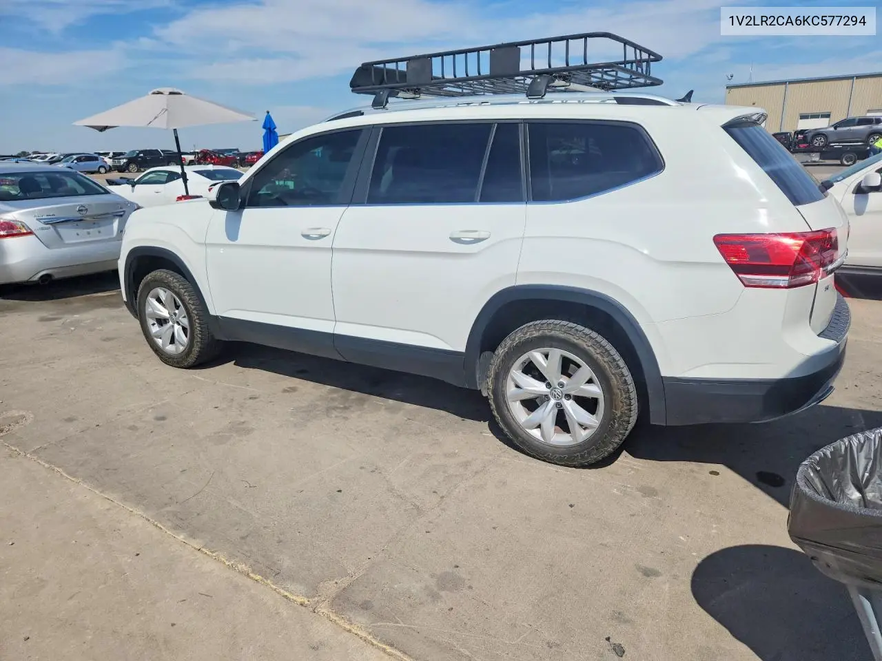 2019 VOLKSWAGEN ATLAS VIN 1V2LR2CA6KC577294 — фото 2