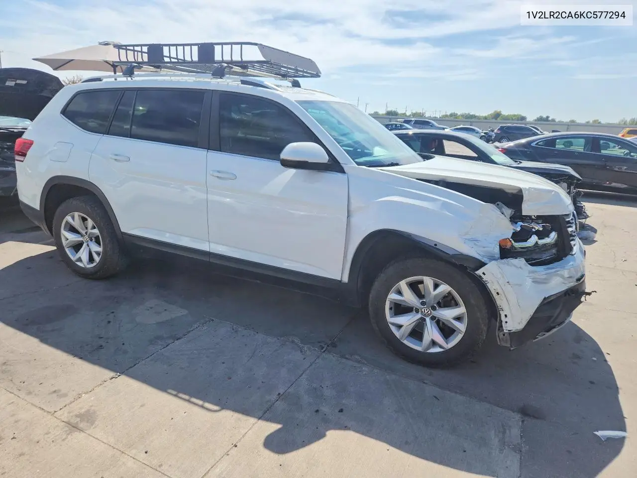 2019 VOLKSWAGEN ATLAS VIN 1V2LR2CA6KC577294 — фото 4