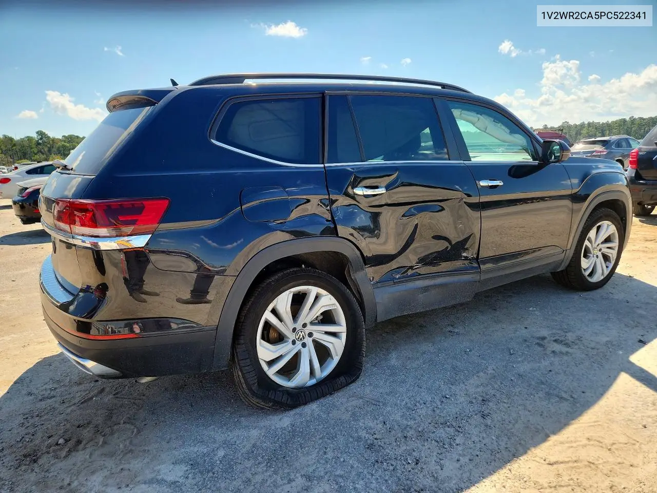 2023 VOLKSWAGEN ATLAS VIN 1V2WR2CA5PC522341 — фото 3