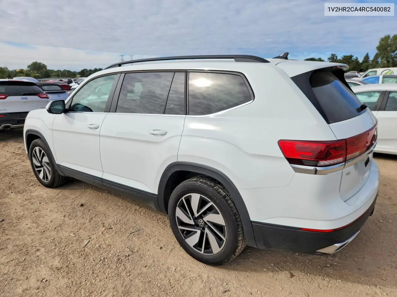 2024 VOLKSWAGEN ATLAS VIN 1V2HR2CA4RC540082 — фото 2