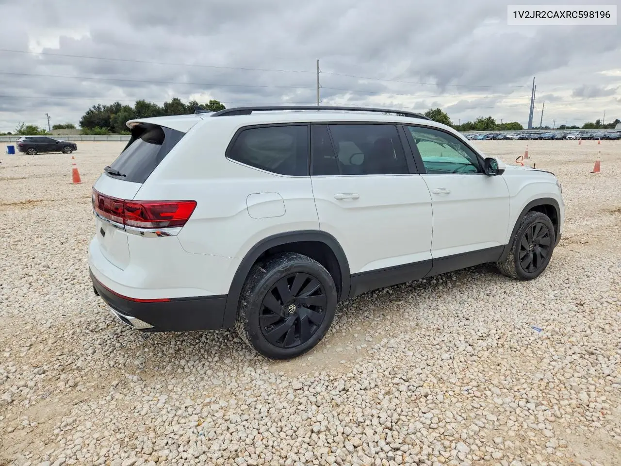 2024 VOLKSWAGEN ATLAS VIN 1V2JR2CAXRC598196 — фото 3