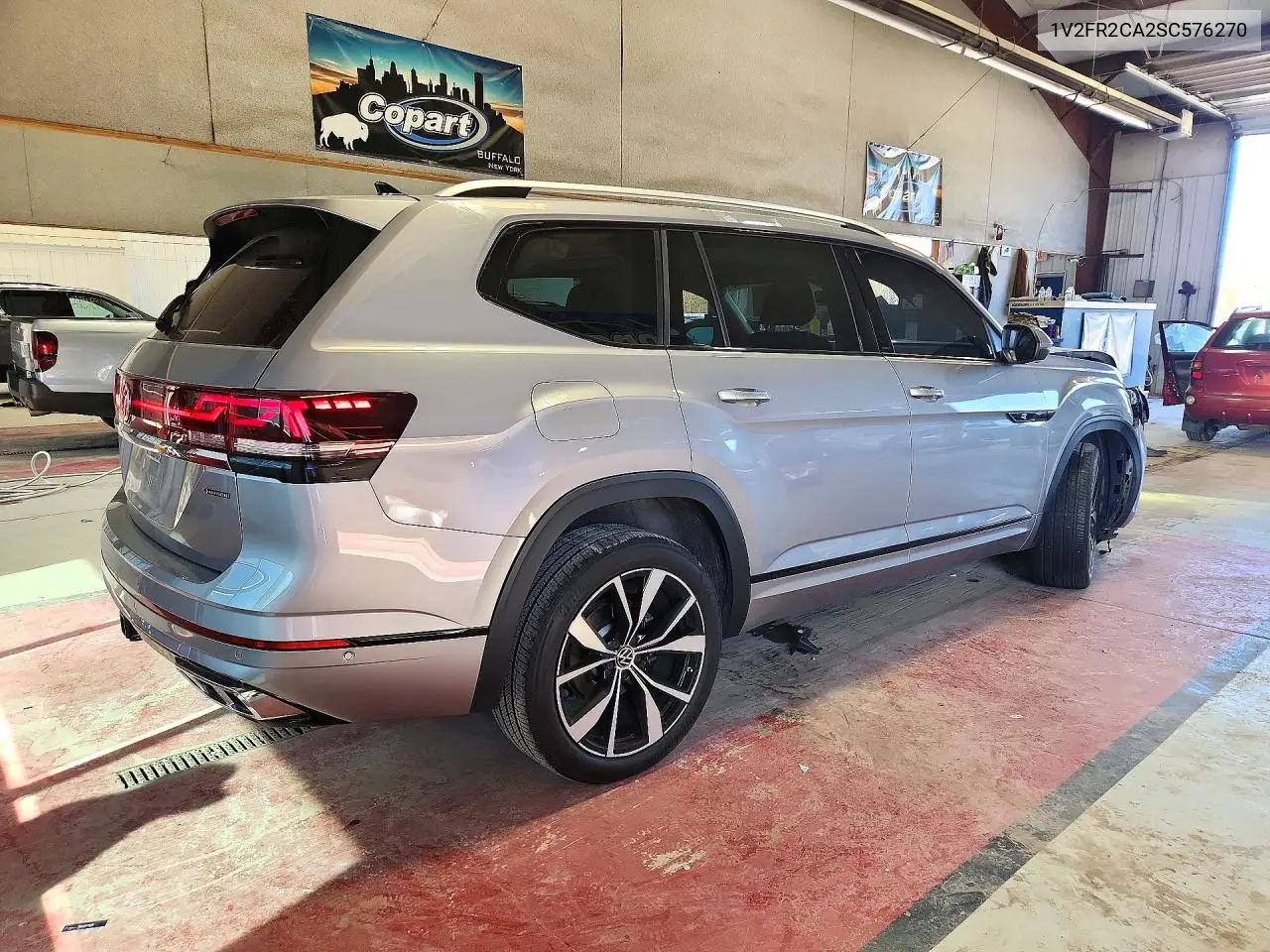 2025 VOLKSWAGEN ATLAS VIN 1V2FR2CA2SC576270 — фото 3