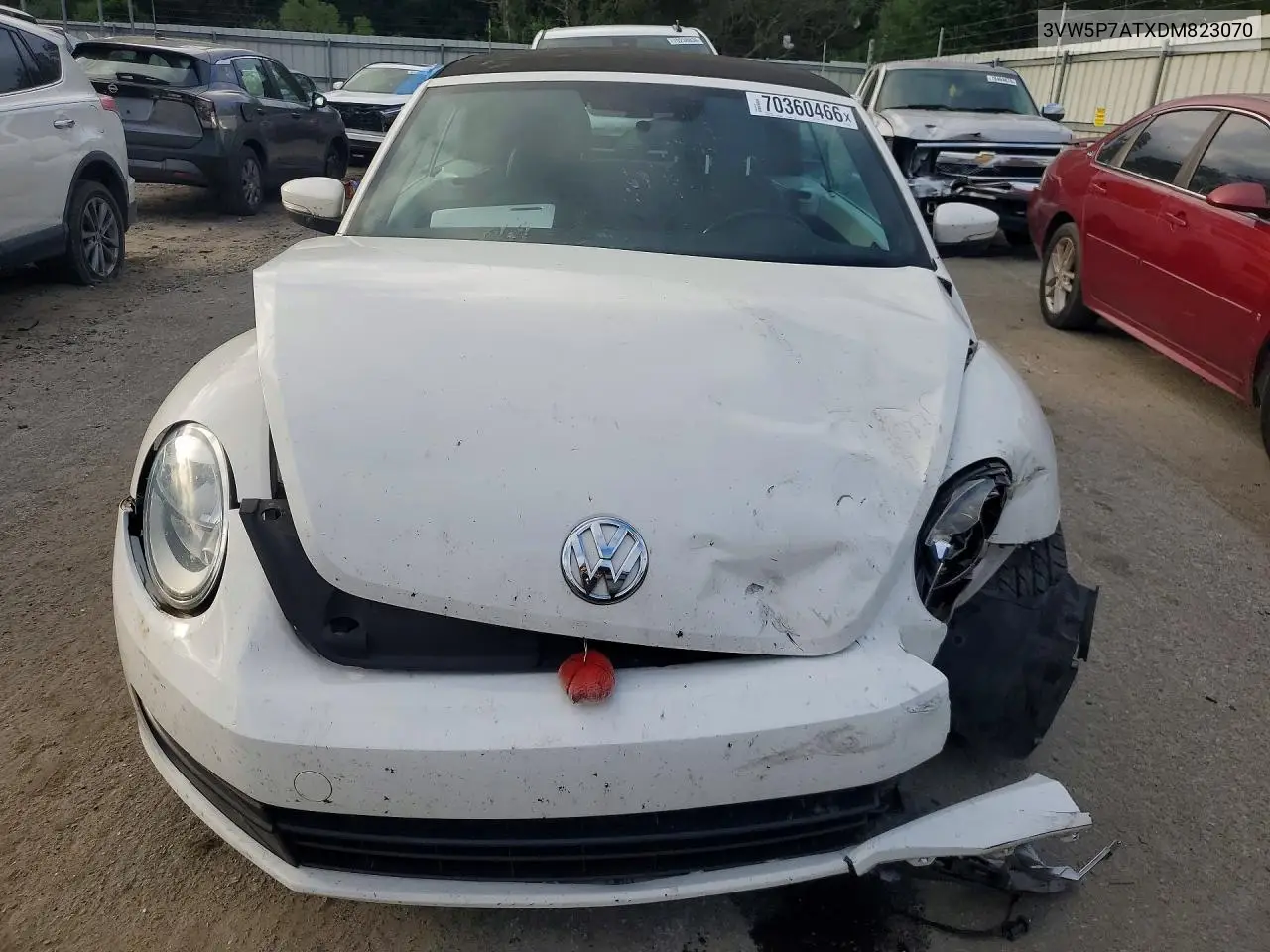 2013 VOLKSWAGEN BEETLE VIN 3VW5P7ATXDM823070 — фото 5