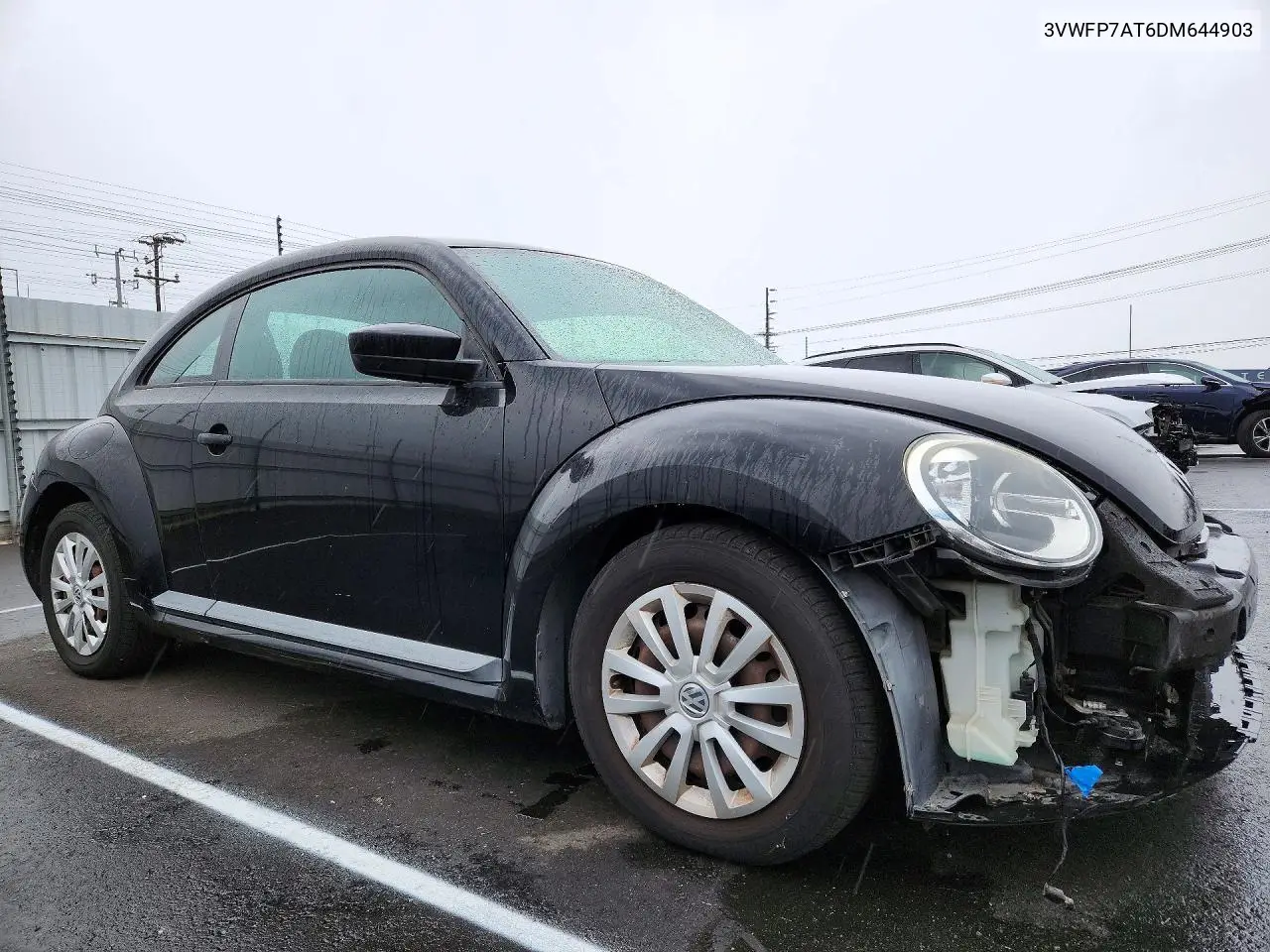 2013 VOLKSWAGEN BEETLE VIN 3VWFP7AT6DM644903 — фото 4