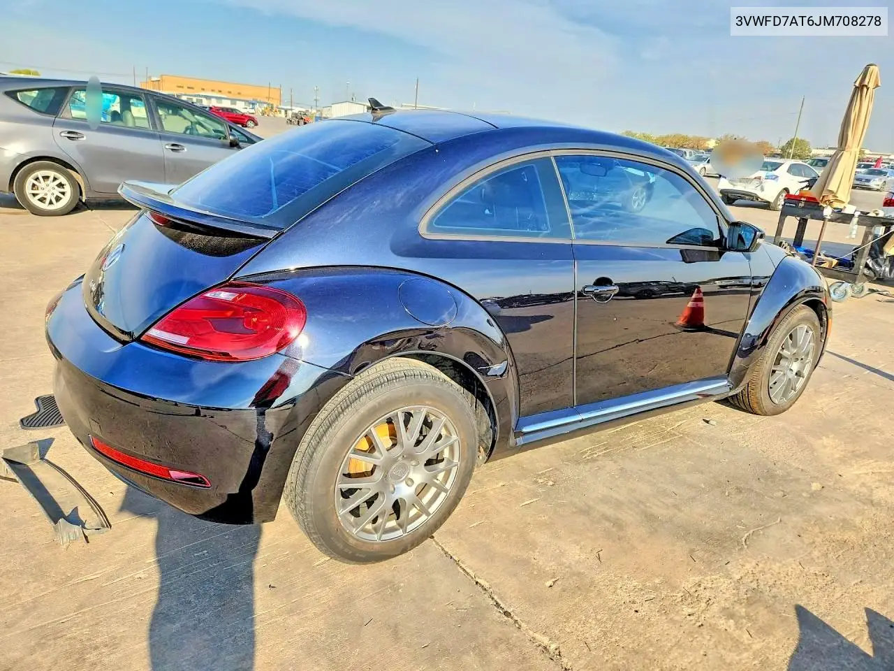 2018 VOLKSWAGEN BEETLE VIN 3VWFD7AT6JM708278 — фото 3