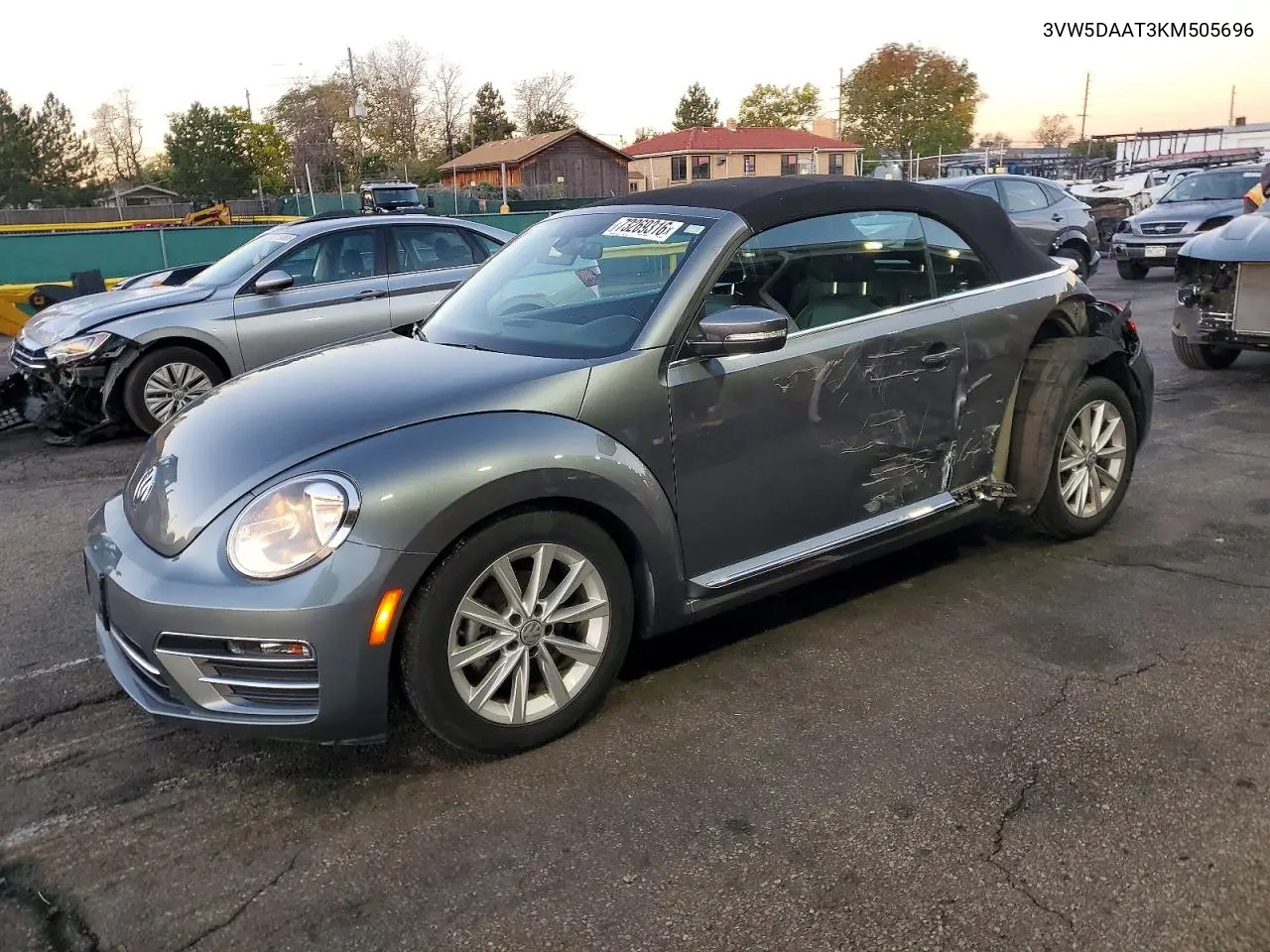 VOLKSWAGEN BEETLE 2019, VIN 3VW5DAAT3KM505696