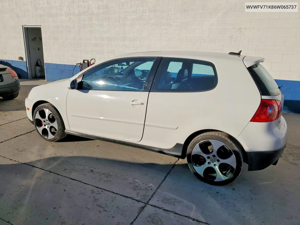 2006 VOLKSWAGEN GTI VIN WVWFV71K86W065737 — фото 2