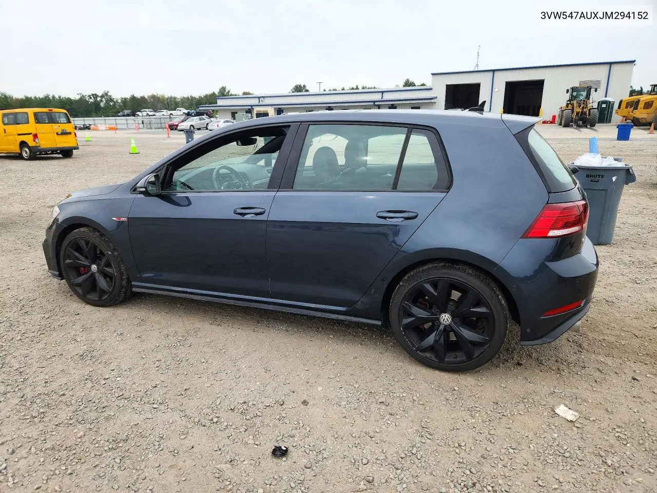 2018 VOLKSWAGEN GTI VIN 3VW547AUXJM294152 — фото 2