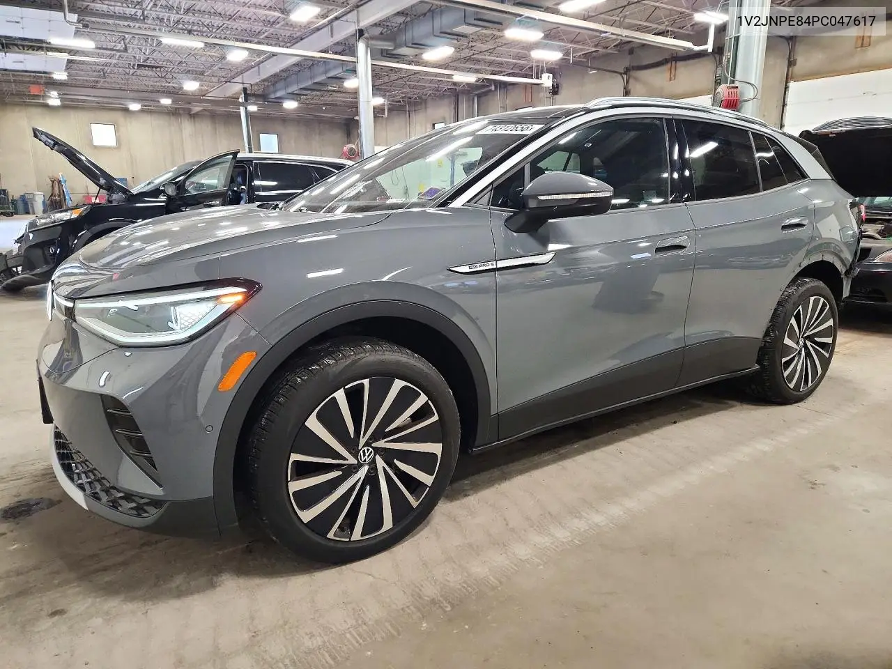VOLKSWAGEN ID.4 2023, VIN 1V2JNPE84PC047617