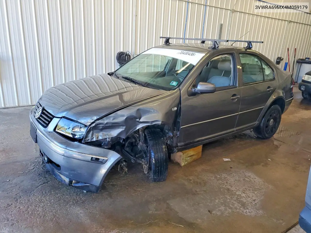 VOLKSWAGEN JETTA 2004, VIN 3VWRA69MX4M059179